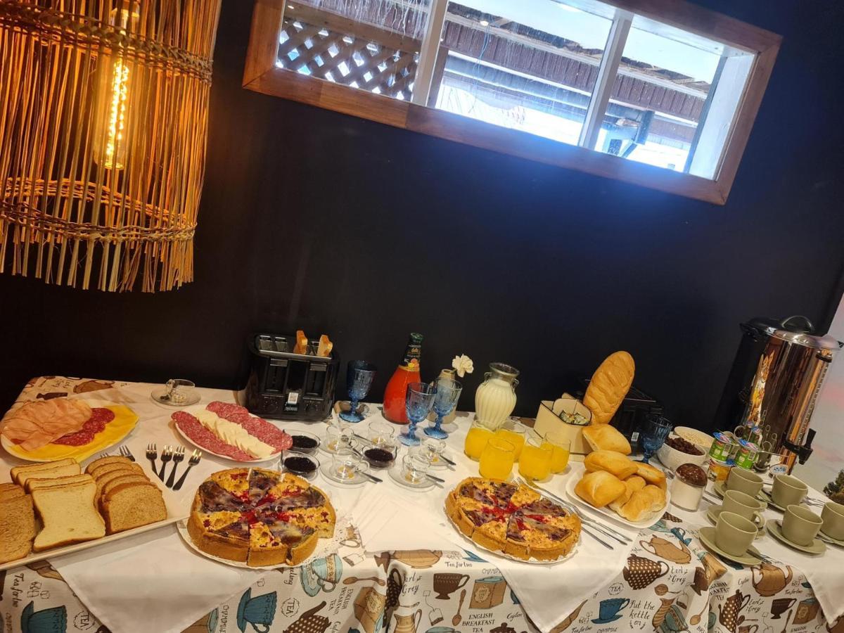 Hotel Boutique Tierra De Islas Chiloe カストロ エクステリア 写真