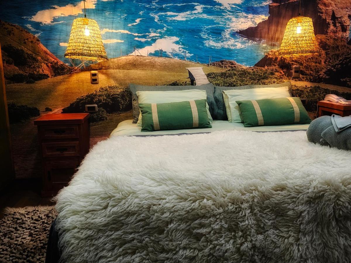 Hotel Boutique Tierra De Islas Chiloe カストロ エクステリア 写真