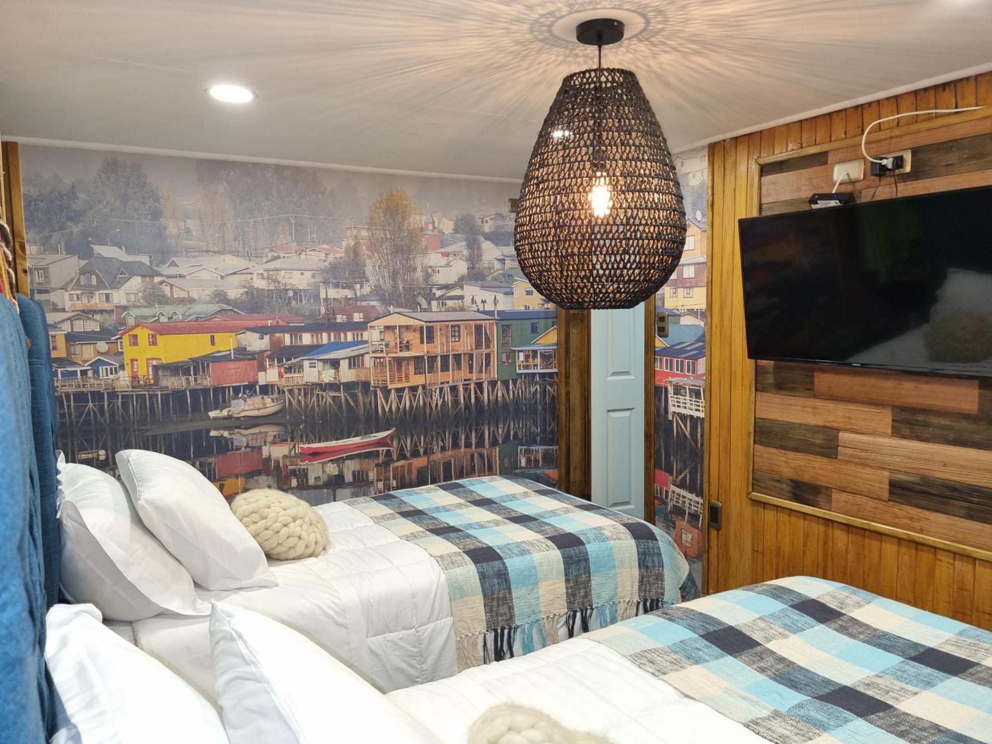 Hotel Boutique Tierra De Islas Chiloe カストロ エクステリア 写真