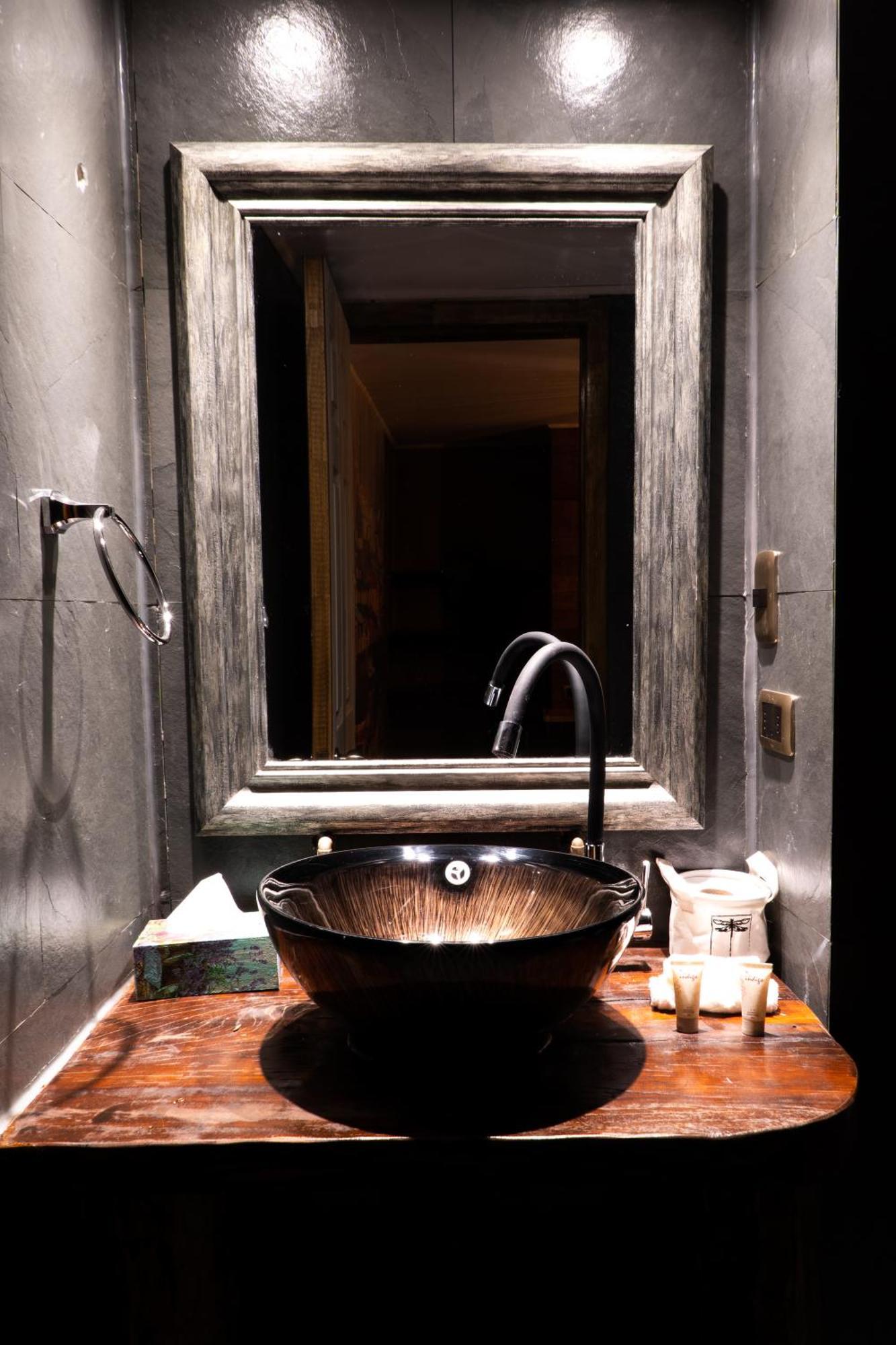 Hotel Boutique Tierra De Islas Chiloe カストロ エクステリア 写真