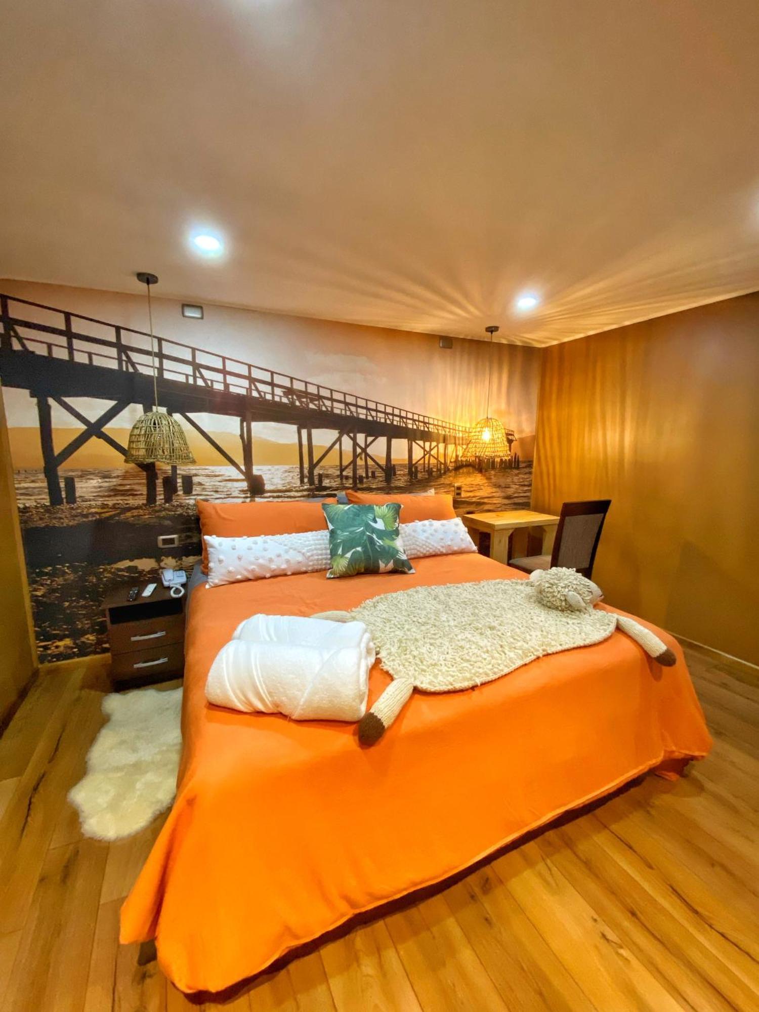 Hotel Boutique Tierra De Islas Chiloe カストロ エクステリア 写真